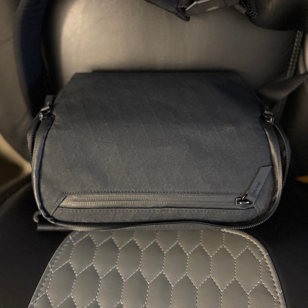 ALPAKA Vertex Pouch X-Pac Crossbody - NWOT